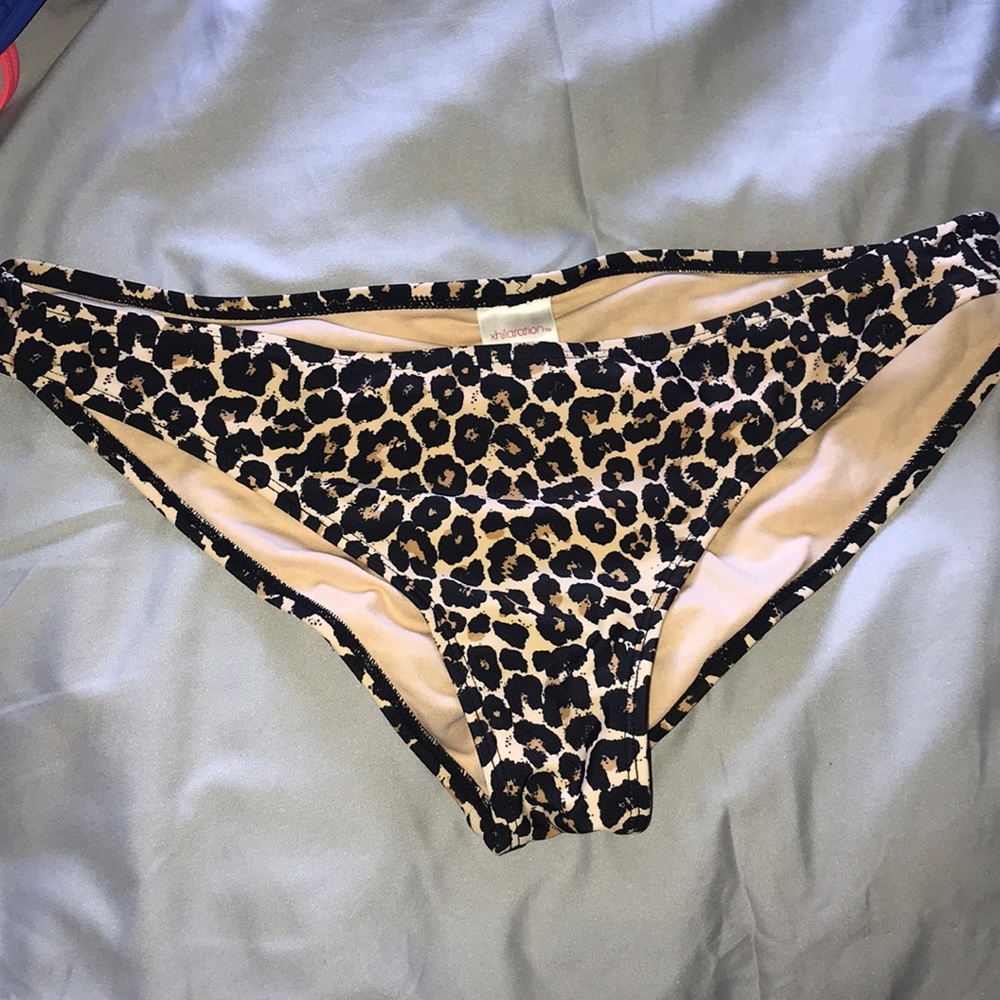 Cheetah bikini bottoms